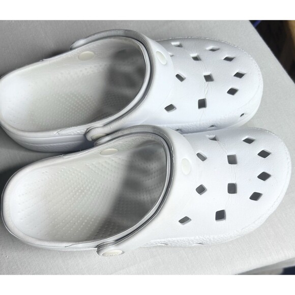 Comfort Crocs Slip On Clog Womans Shoe Size 7 White Preowned. - Picture 3 of 4